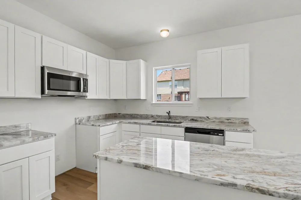 43640 S Timberview Drive Belleville, MI 48111