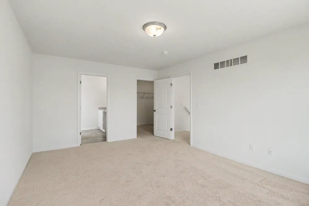 43640 S Timberview Drive Belleville, MI 48111