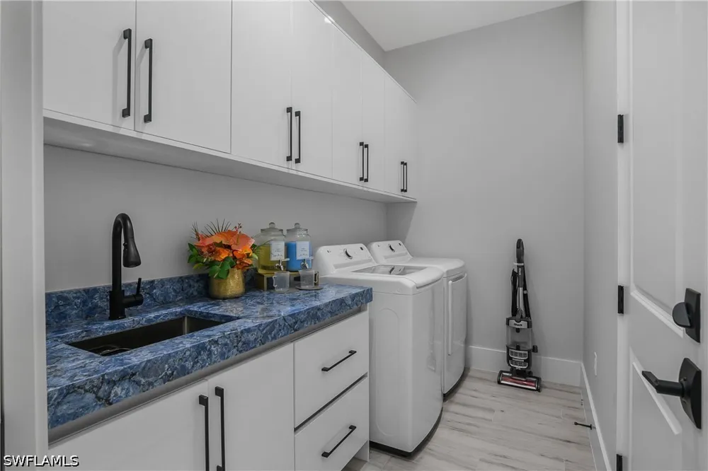 Rose Court Marco Island, FL 34145