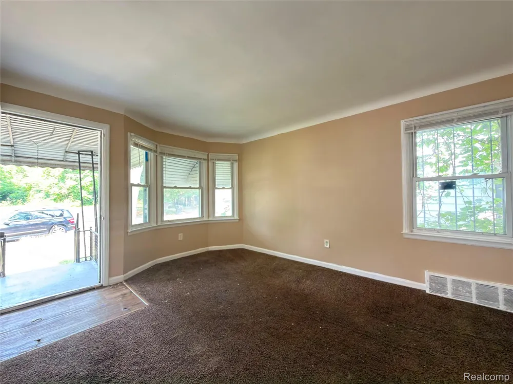 18550 PIERSON STREET Detroit City, MI 48219