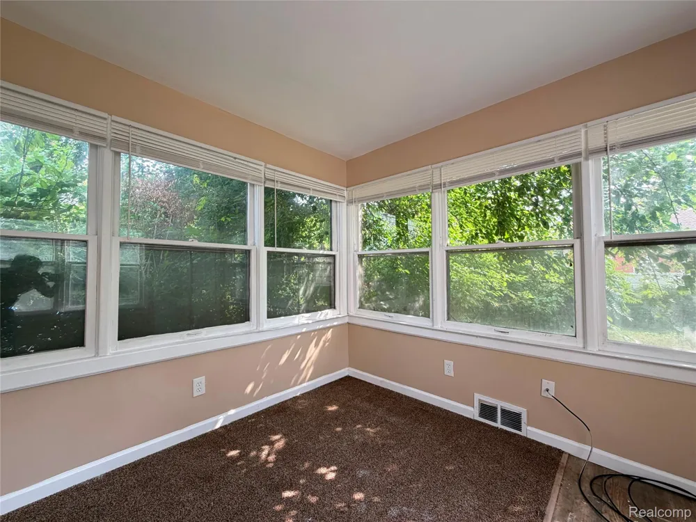 18550 PIERSON STREET Detroit City, MI 48219