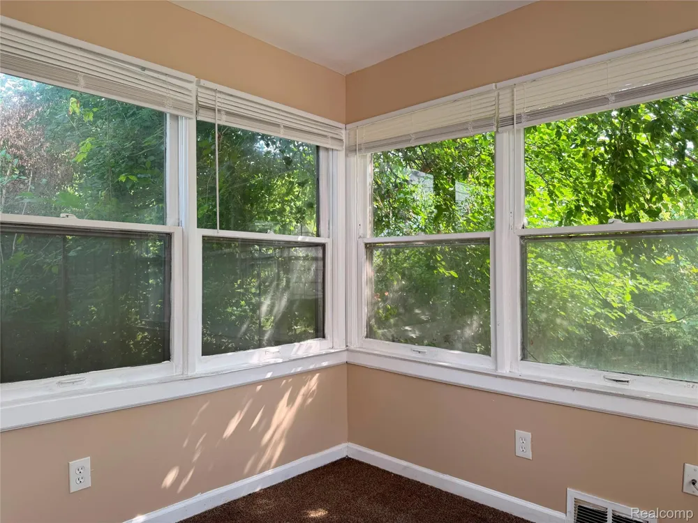 18550 PIERSON STREET Detroit City, MI 48219