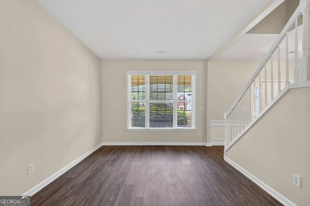 2052 Tallapoosa DR Duluth, GA 30097