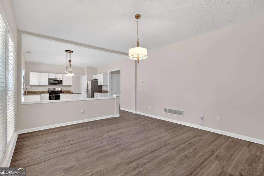 2052 Tallapoosa DR Duluth, GA 30097