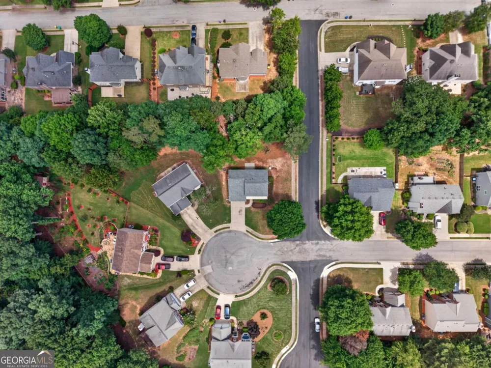 2052 Tallapoosa DR Duluth, GA 30097