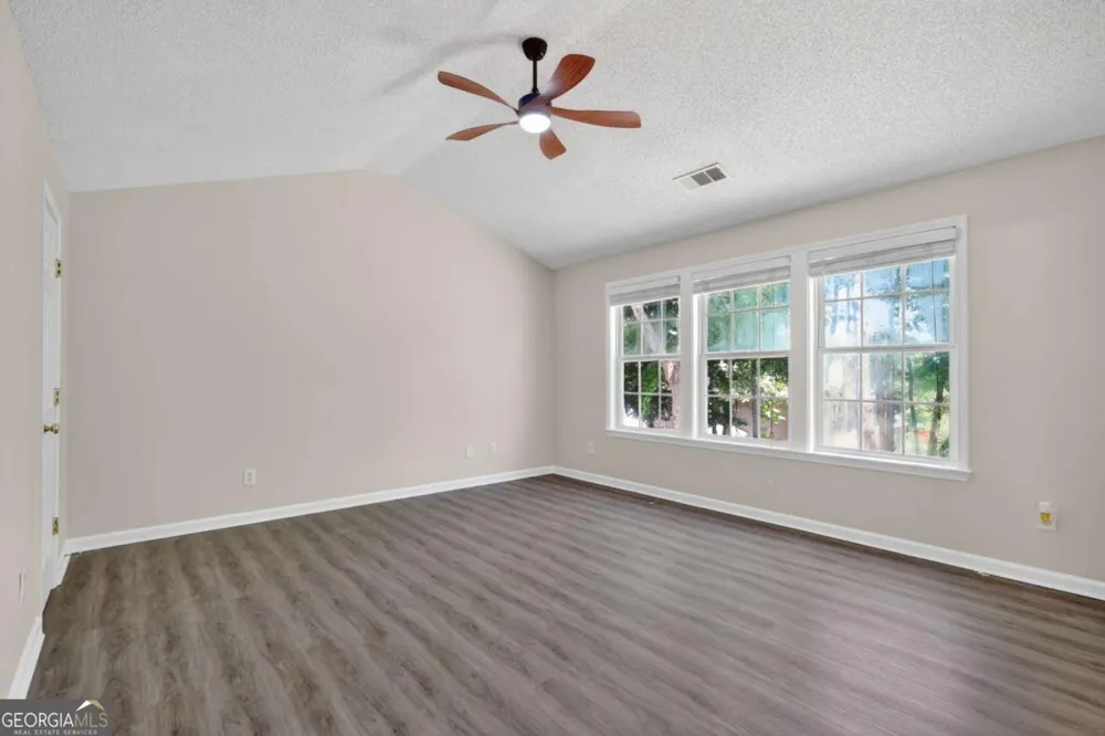 2052 Tallapoosa DR Duluth, GA 30097