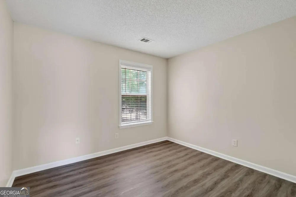2052 Tallapoosa DR Duluth, GA 30097