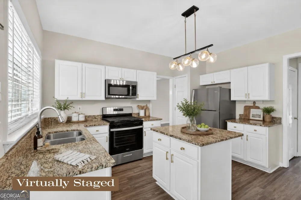 2052 Tallapoosa DR Duluth, GA 30097