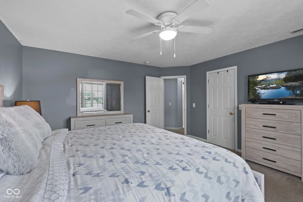 1333 Harrison Drive Greenwood, IN 46143