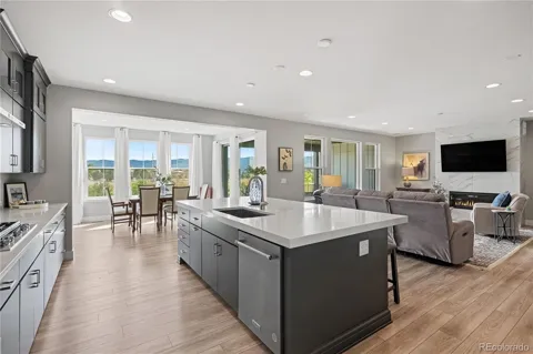 9204 Star Fall Circle
