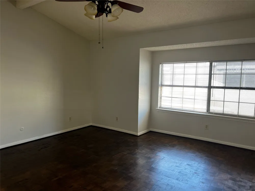 8545 Midpark Road #48 Dallas, TX 75240