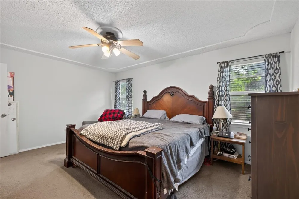 8204 Starnes Road North Richland Hills, TX 76182