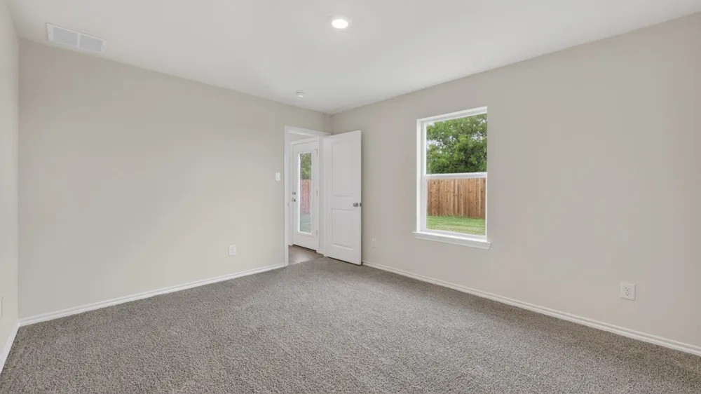 3306 Twilight Trail Talty, TX 75126