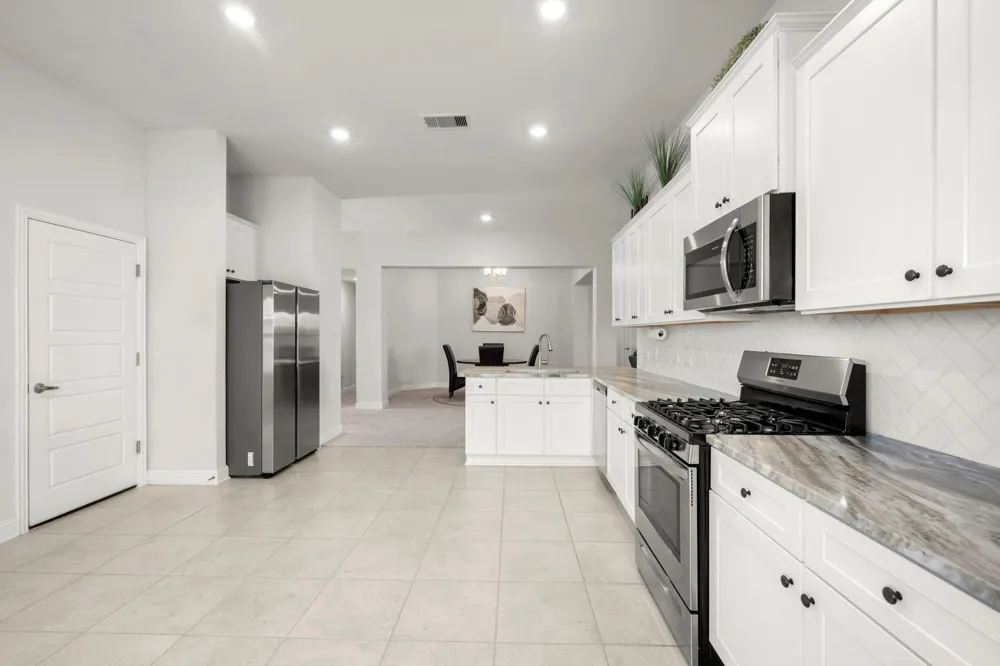 10203 Whitney Reach Drive Rosharon, TX 77583