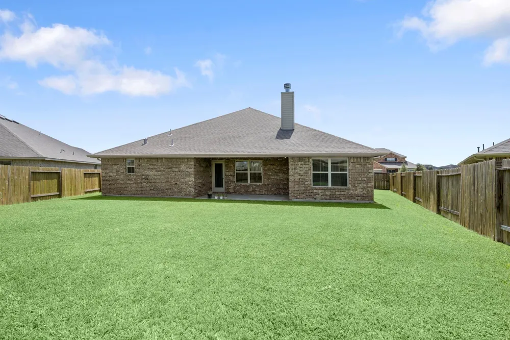10203 Whitney Reach Drive Rosharon, TX 77583
