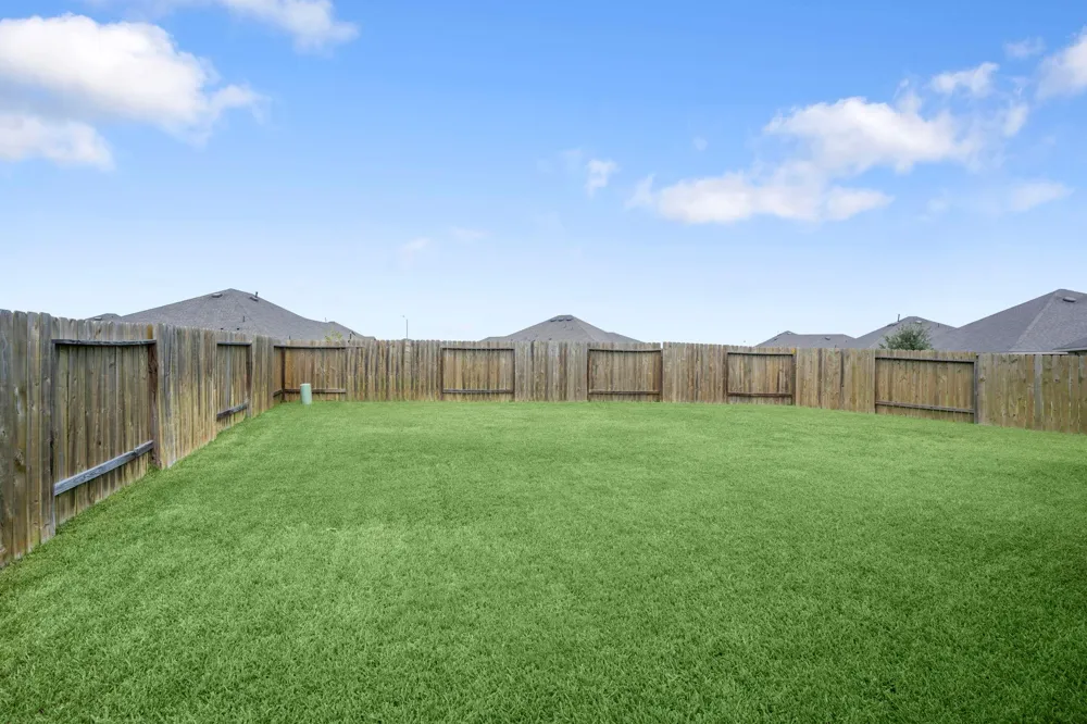 10203 Whitney Reach Drive Rosharon, TX 77583