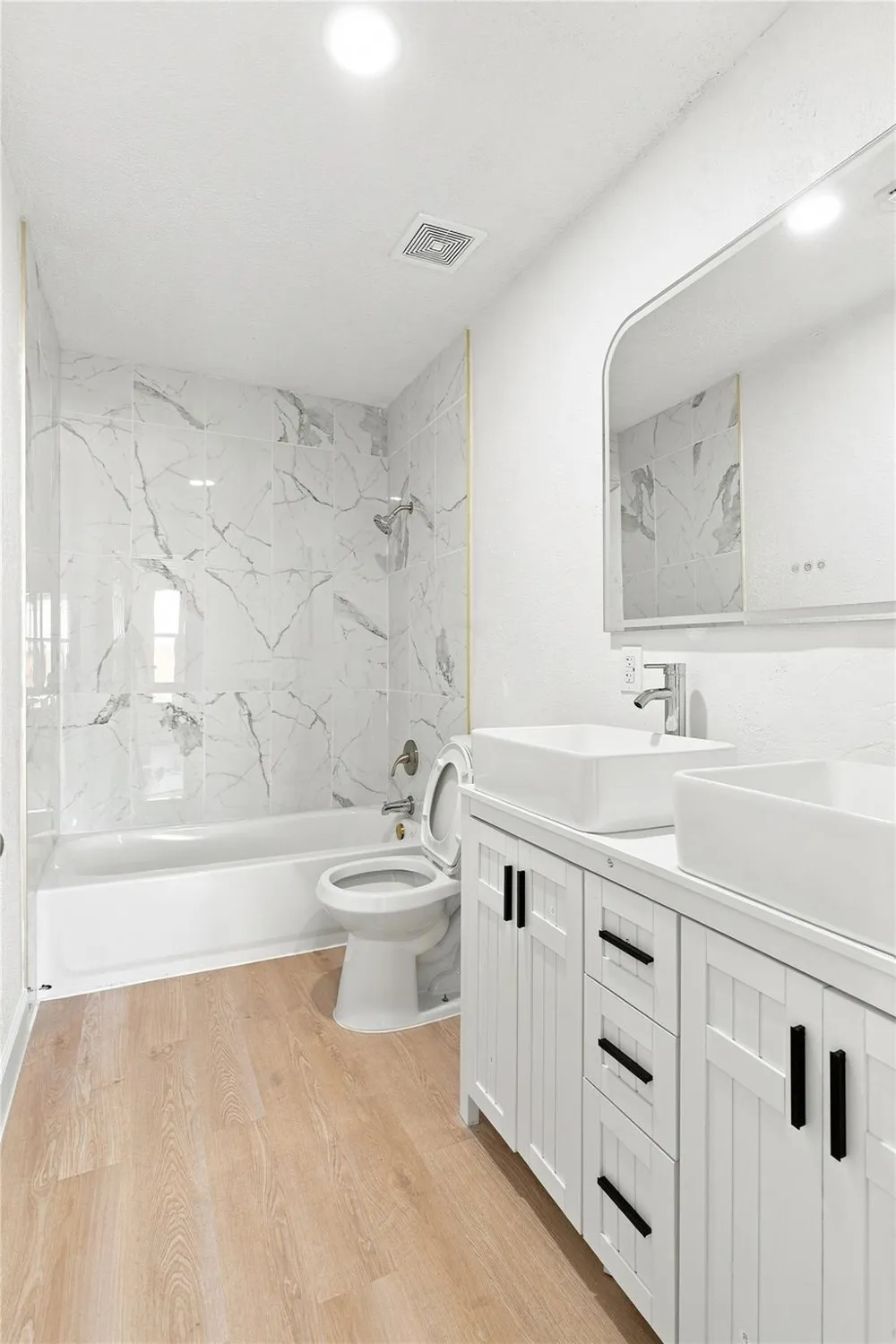 6524 Loma Vista Street Houston, TX 77085