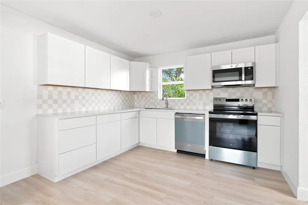 6524 Loma Vista Street Houston, TX 77085