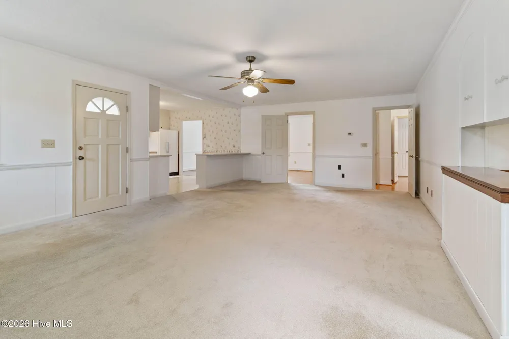 771 Dixie Road Clinton, NC 28328