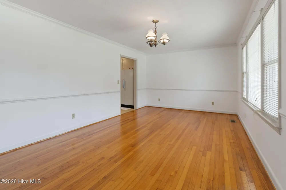 771 Dixie Road Clinton, NC 28328