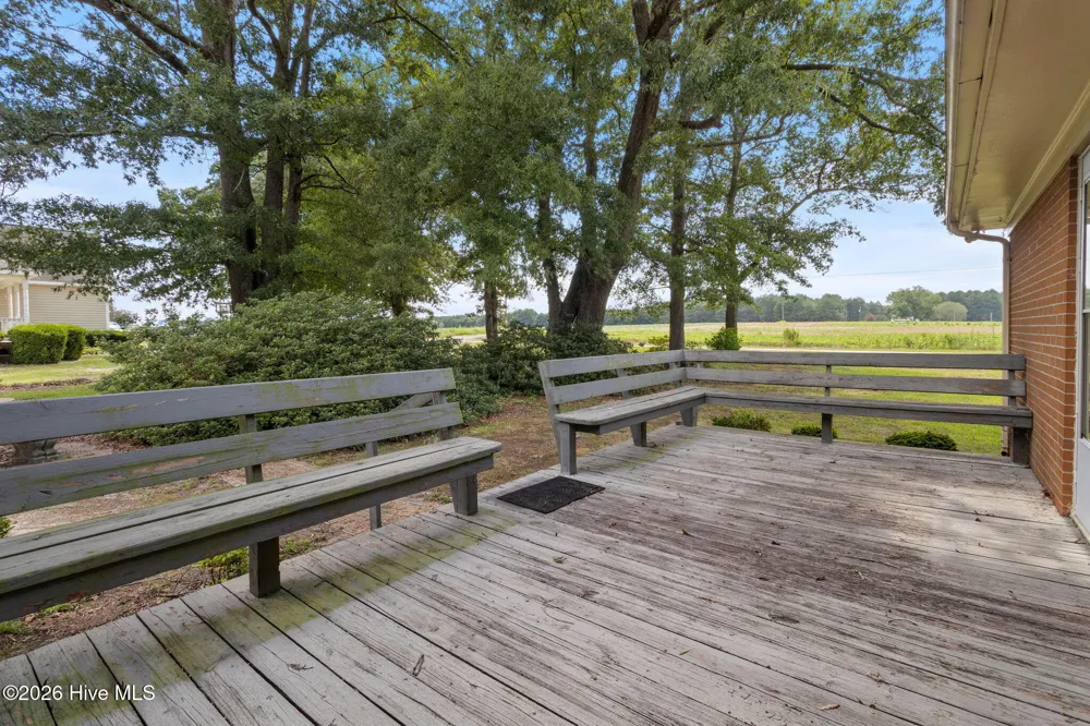 771 Dixie Road Clinton, NC 28328