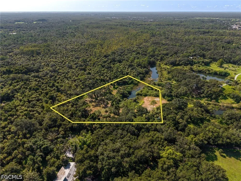 Fox Run Road Alva, FL 33920