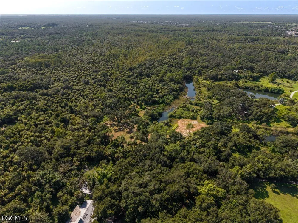 Fox Run Road Alva, FL 33920