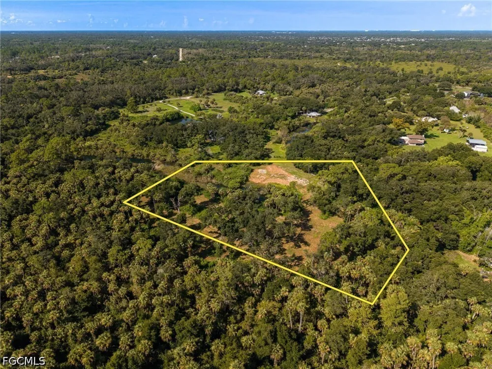 Fox Run Road Alva, FL 33920