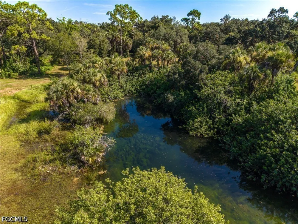 Fox Run Road Alva, FL 33920