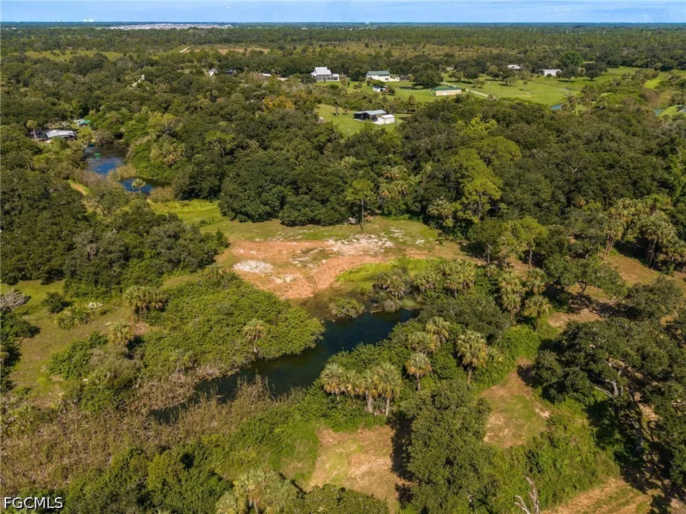 Fox Run Road Alva, FL 33920