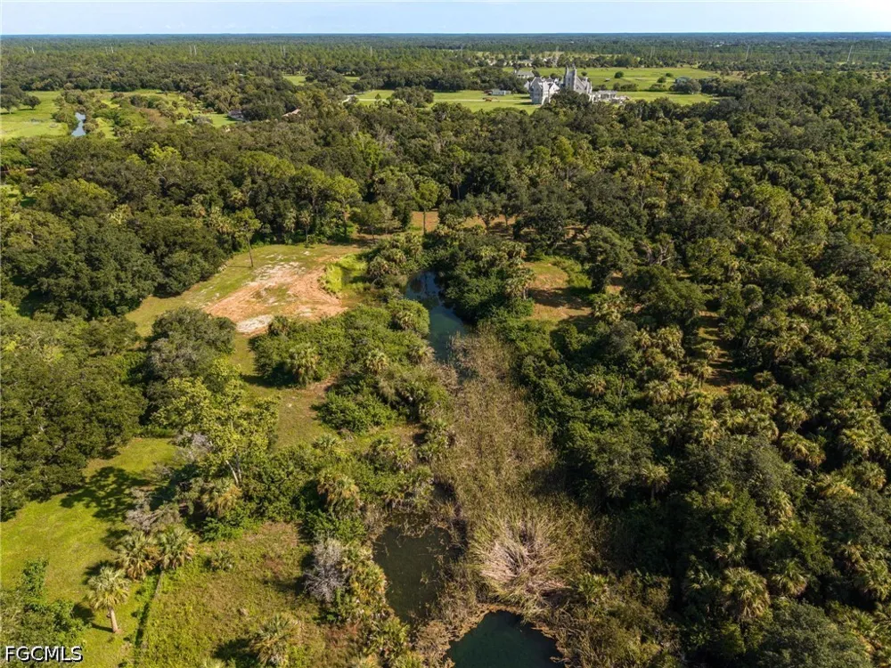 Fox Run Road Alva, FL 33920