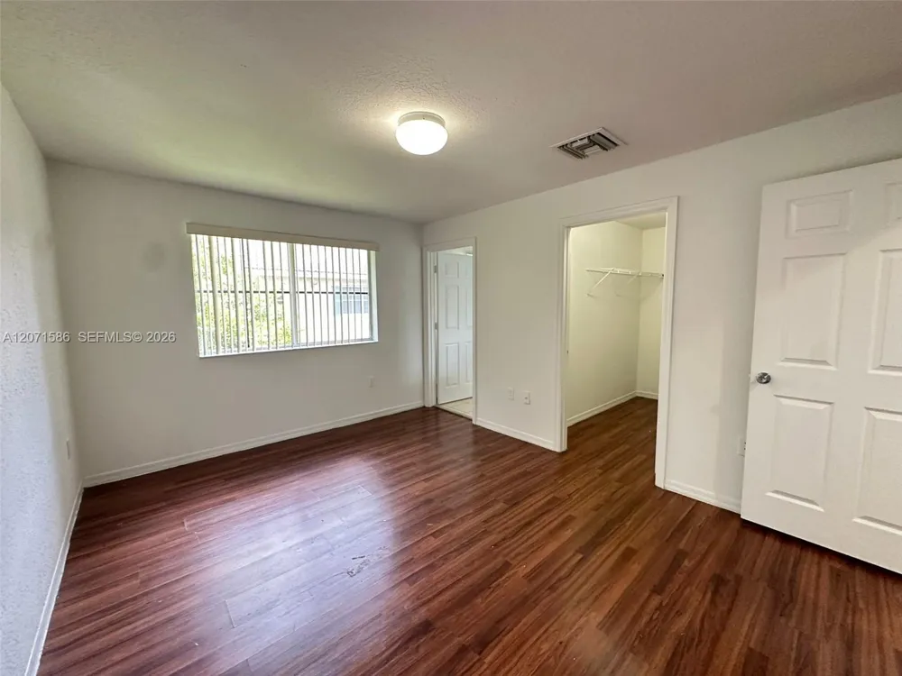 6055 SW 19th Ct #6055 North Lauderdale, FL 33068