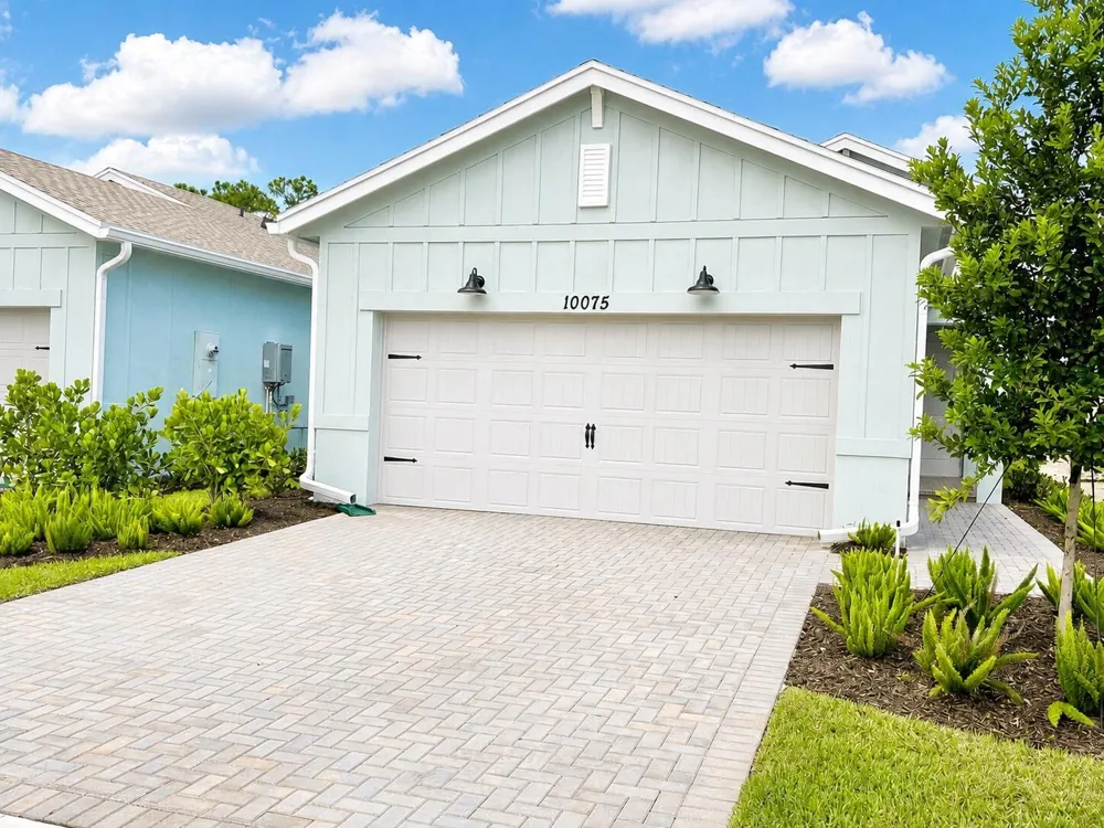 10075 Dreamweaver Road Port St. Lucie, FL 34987