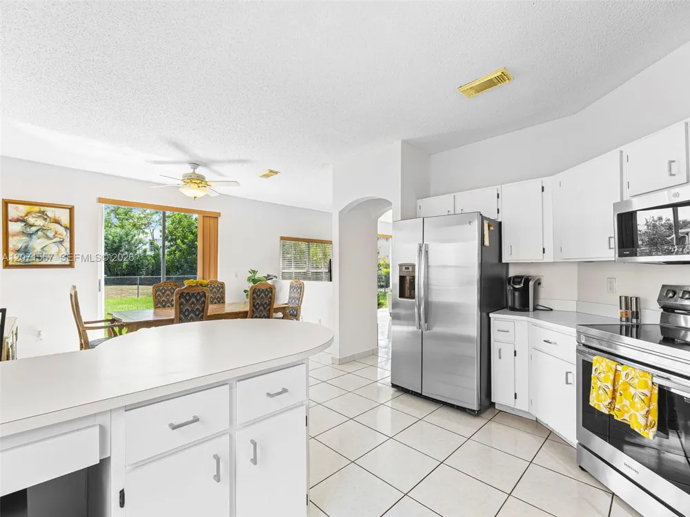 20714 NW 3rd St Pembroke Pines, FL 33029