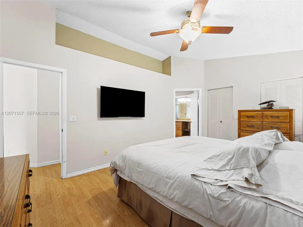 20714 NW 3rd St Pembroke Pines, FL 33029