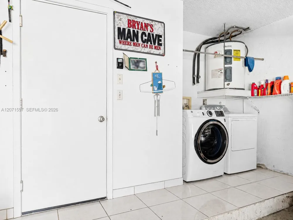 20714 NW 3rd St Pembroke Pines, FL 33029