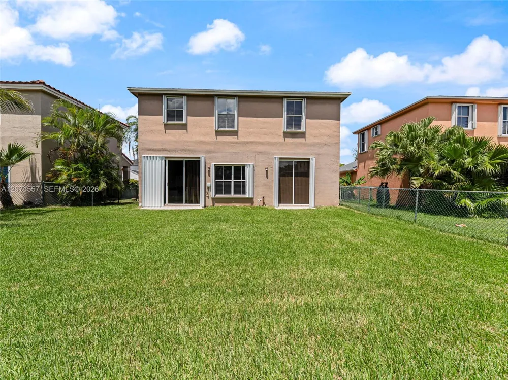 20714 NW 3rd St Pembroke Pines, FL 33029