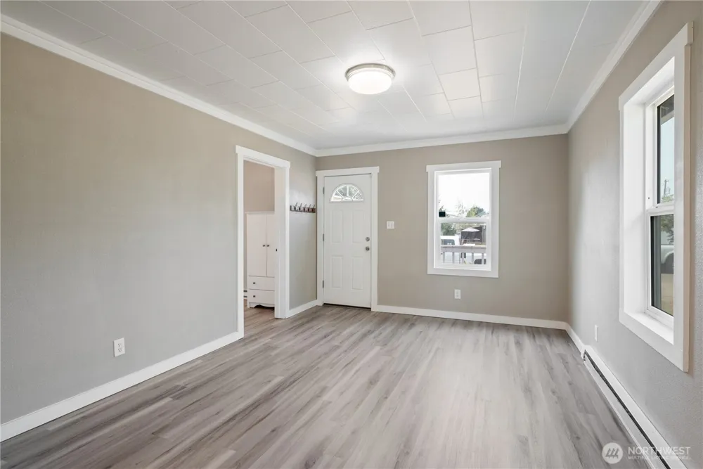 256 Beech Street Longview, WA 98632