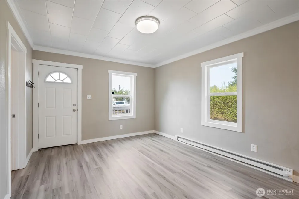256 Beech Street Longview, WA 98632