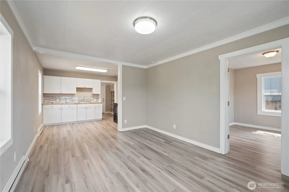 256 Beech Street Longview, WA 98632