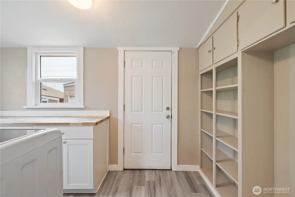 256 Beech Street Longview, WA 98632