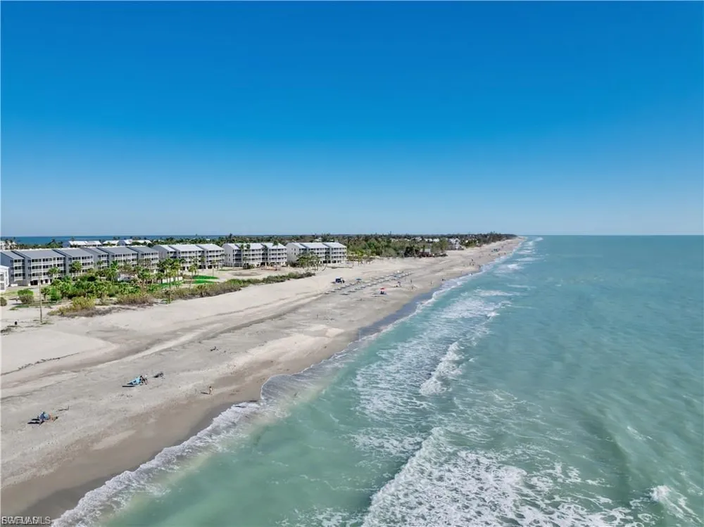 2611 Beach Villas Captiva, FL 33924