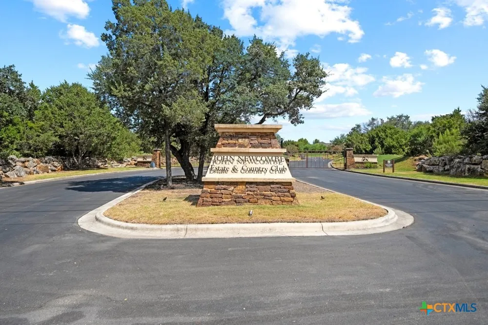 831 Ayers Rock Road New Braunfels, TX 78132