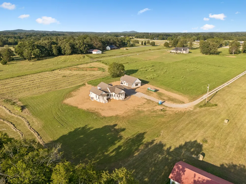 4718 Eagleville Pike Chapel Hill, TN 37034