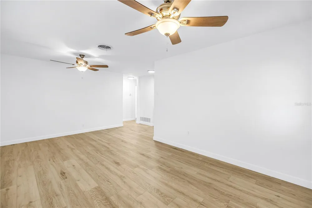 231 93RD AVENUE St Petersburg, FL 33702