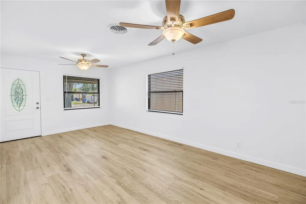 231 93RD AVENUE St Petersburg, FL 33702