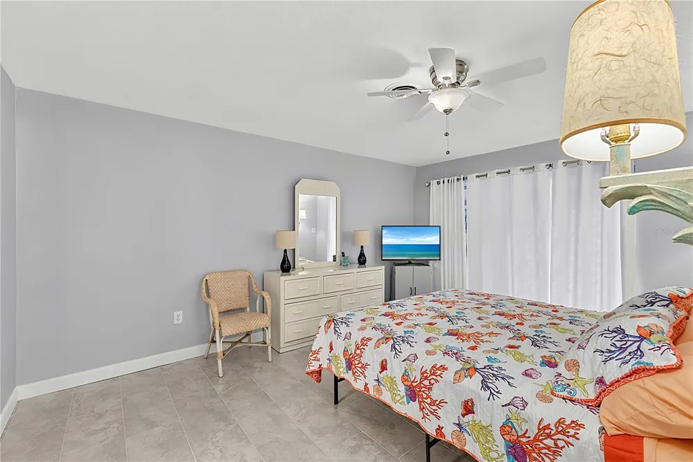 1205 TARPON CENTER DRIVE #B4 Venice, FL 34285