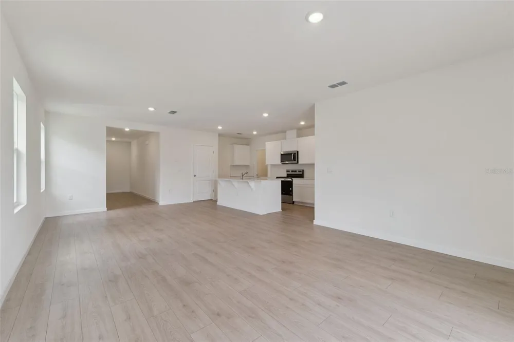 3412 SPINEYWOOD DRIVE Ocoee, FL 34761