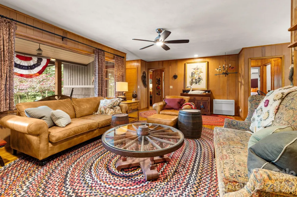 168 Mountain View Drive Blowing Rock, NC 28605