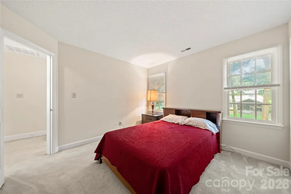 2708 Kirkholm Drive Matthews, NC 28105
